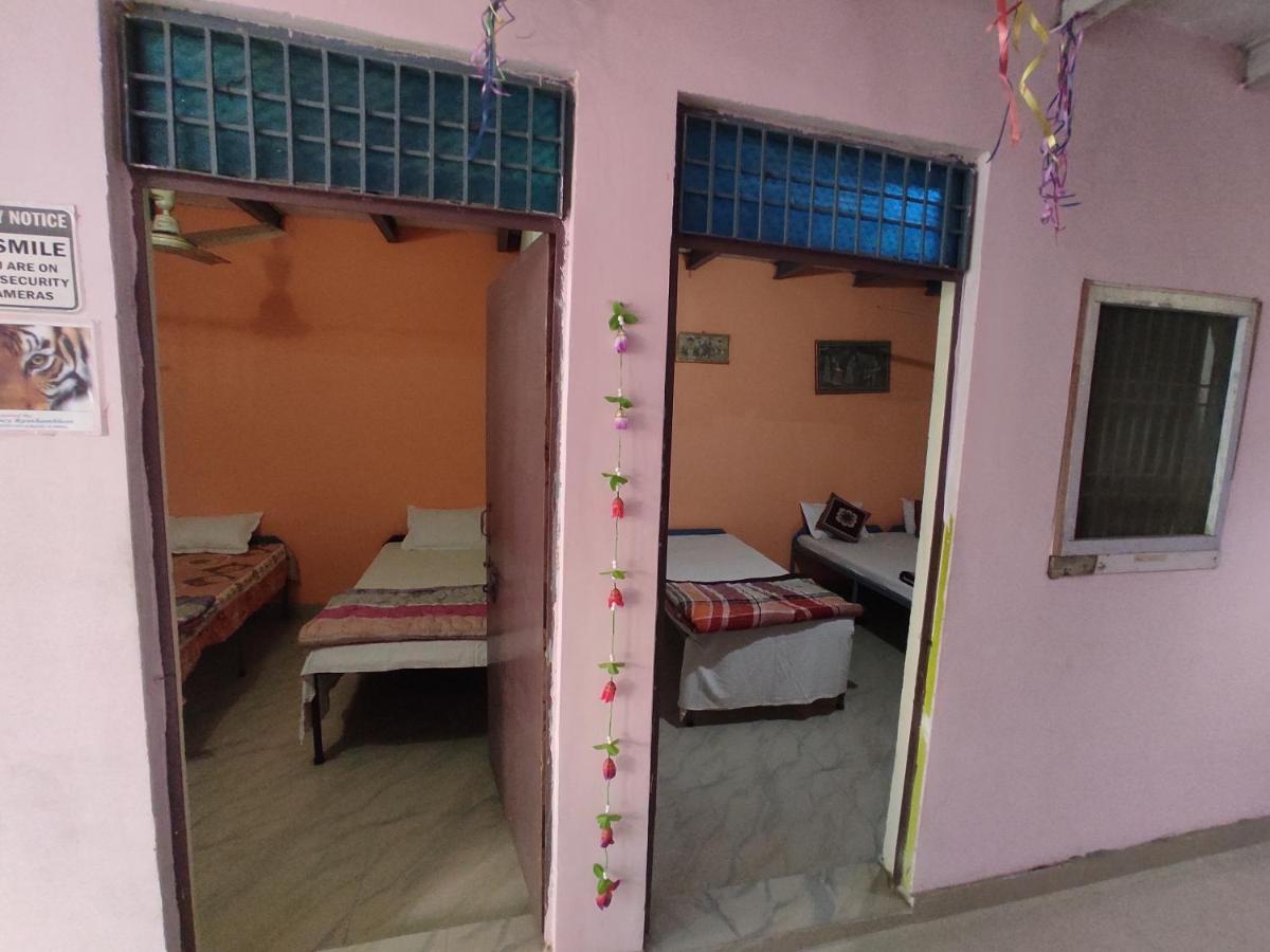 Superinn Home Stay& Guest House Agra  Luaran gambar